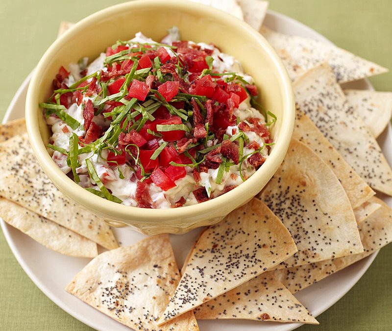 BLT dip with poppy seed tortilla chips